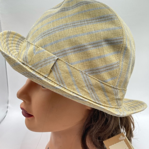 Doria hat new with tag - Picture 6 of 14